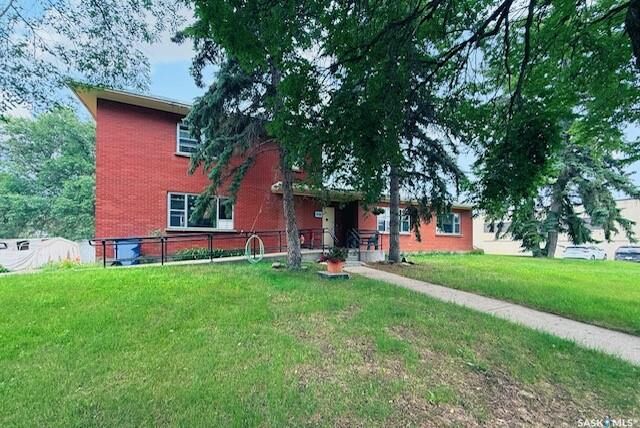 Property Photo: 428 Third Street SK S0A 1S0