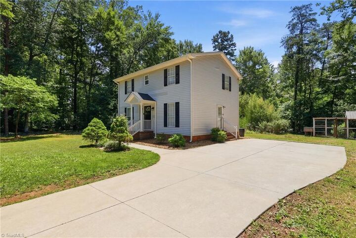 Property Photo:  4408 Vetra Drive  NC 27405 