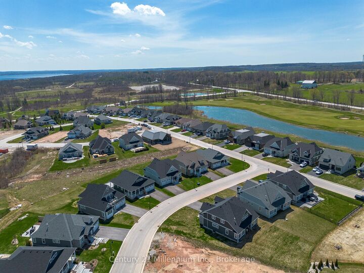 Photo de la propriété:  103 Laurens Lane  ON N0H 1S0 