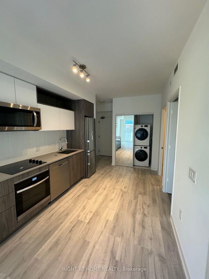 Photo de la propriété:  100 Dalhousie Street 1712  ON M5B 0C7 