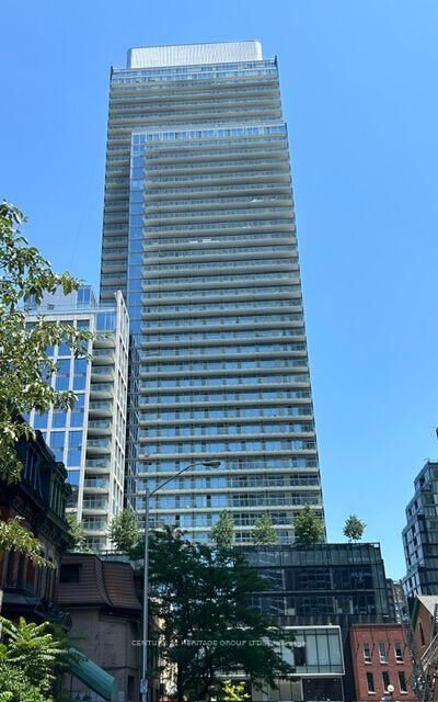 Property Photo: 3 Gloucester Street 4013 ON M4Y 0C6