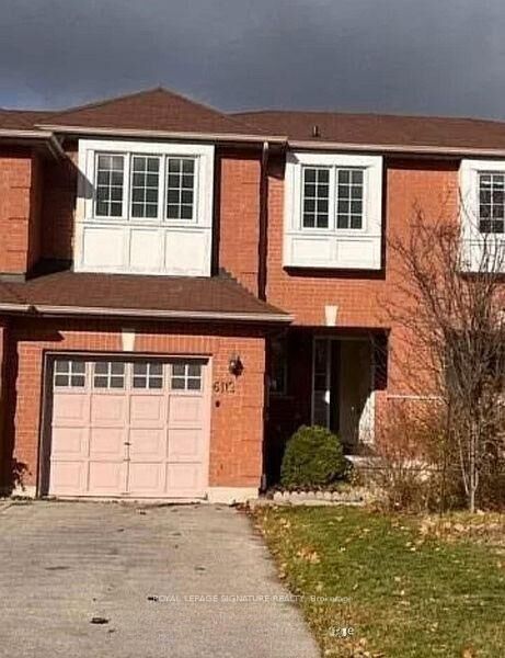 Property Photo: 6112 Windfleet Crescent ON L5V 2Z6