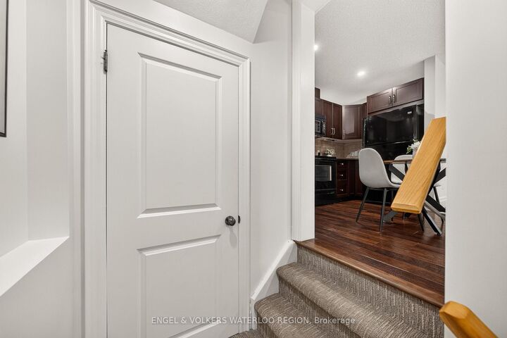 Property Photo:  275 Old Huron Road 6  ON N2R 1P9 