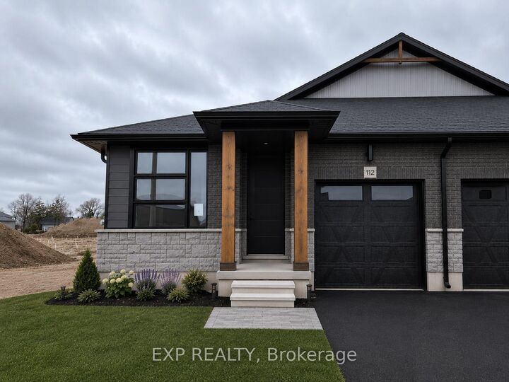 112 Thackeray Way — photo 1