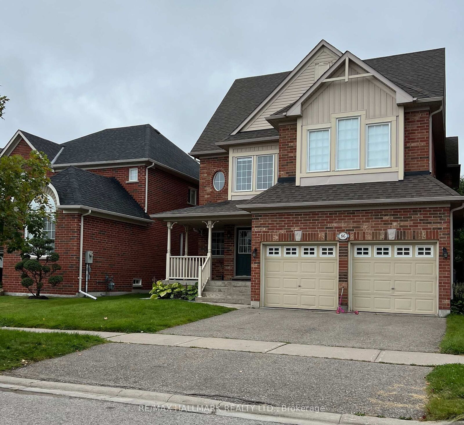 Property Photo:  86 Verdi Road  ON L4E 4P6 