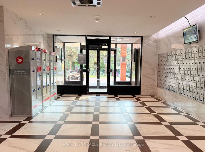 Property Photo: 100 Wingarden Court 714 ON M1B 2P4