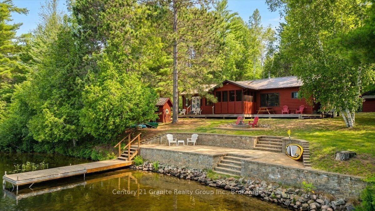 Property Photo: 819 Tamarack Road ON K0J 1B0