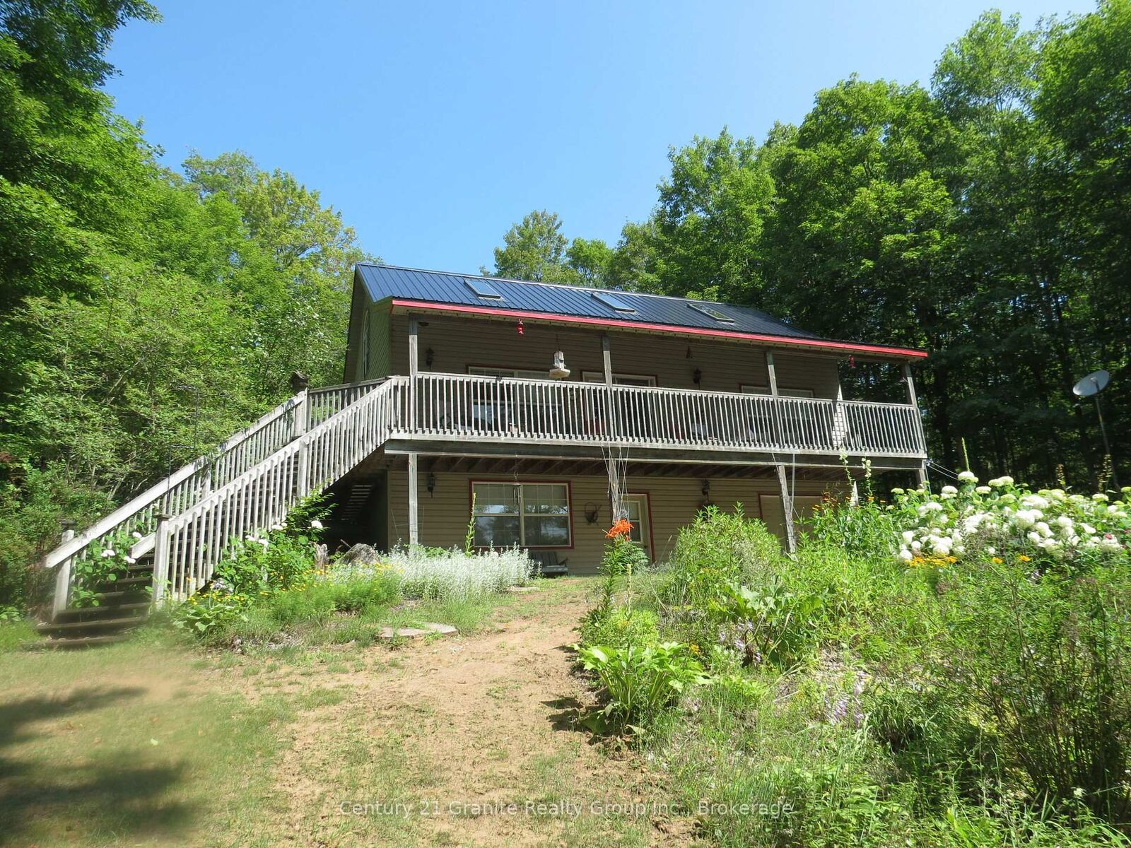 Property Photo: 1562 Tusk Trail ON K0L 1X0