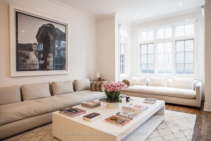 Property Photo: 107 Lonsdale Road ON M4V 1W4