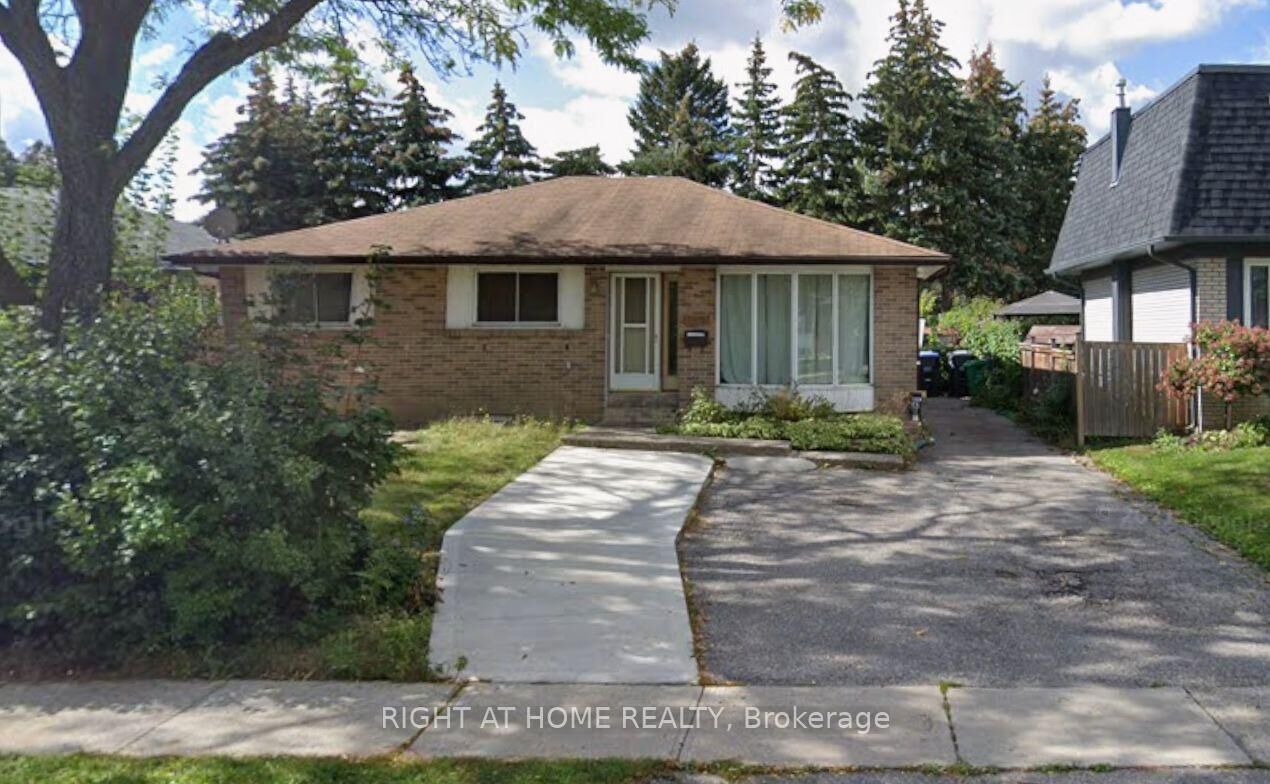 Property Photo: 163 McMurchy Avenue S Bsmt ON L6X 1Z2
