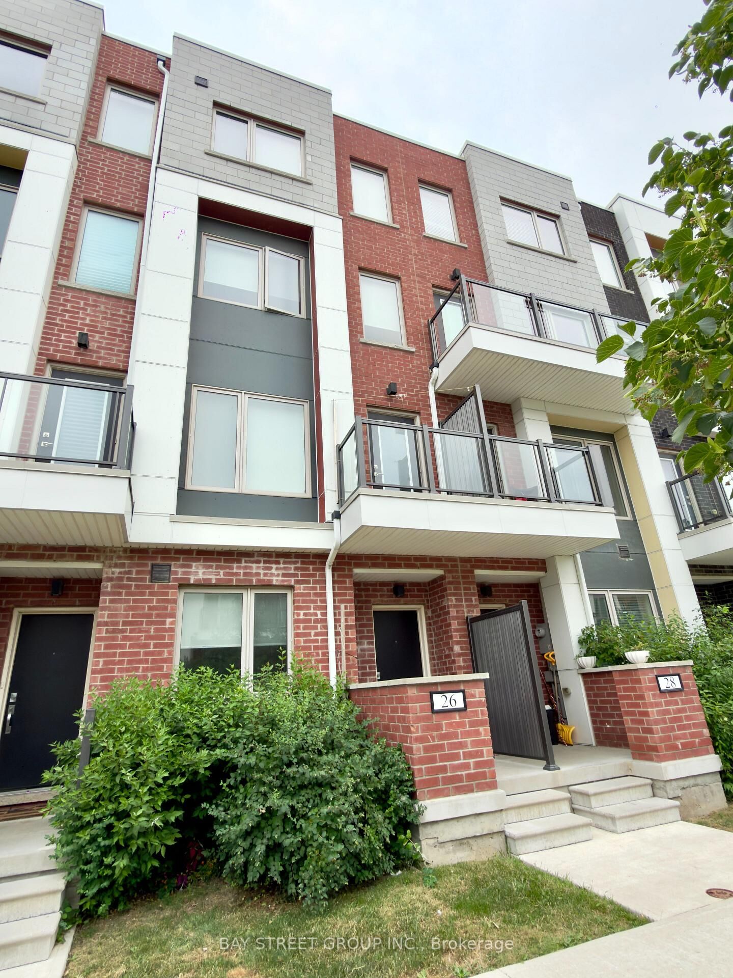 Property Photo: 26 William Duncan Road ON M3K 0C7
