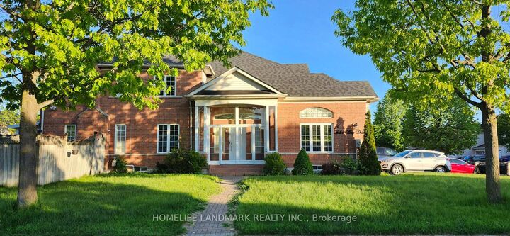 Property Photo: 49 Inlet Bay Drive W ON L1N 9P4
