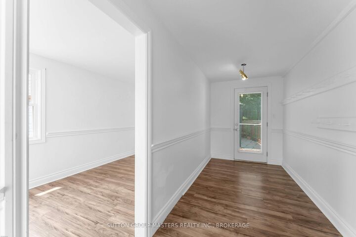 Property Photo: 1062 Montreal Street ON K7K 3K4