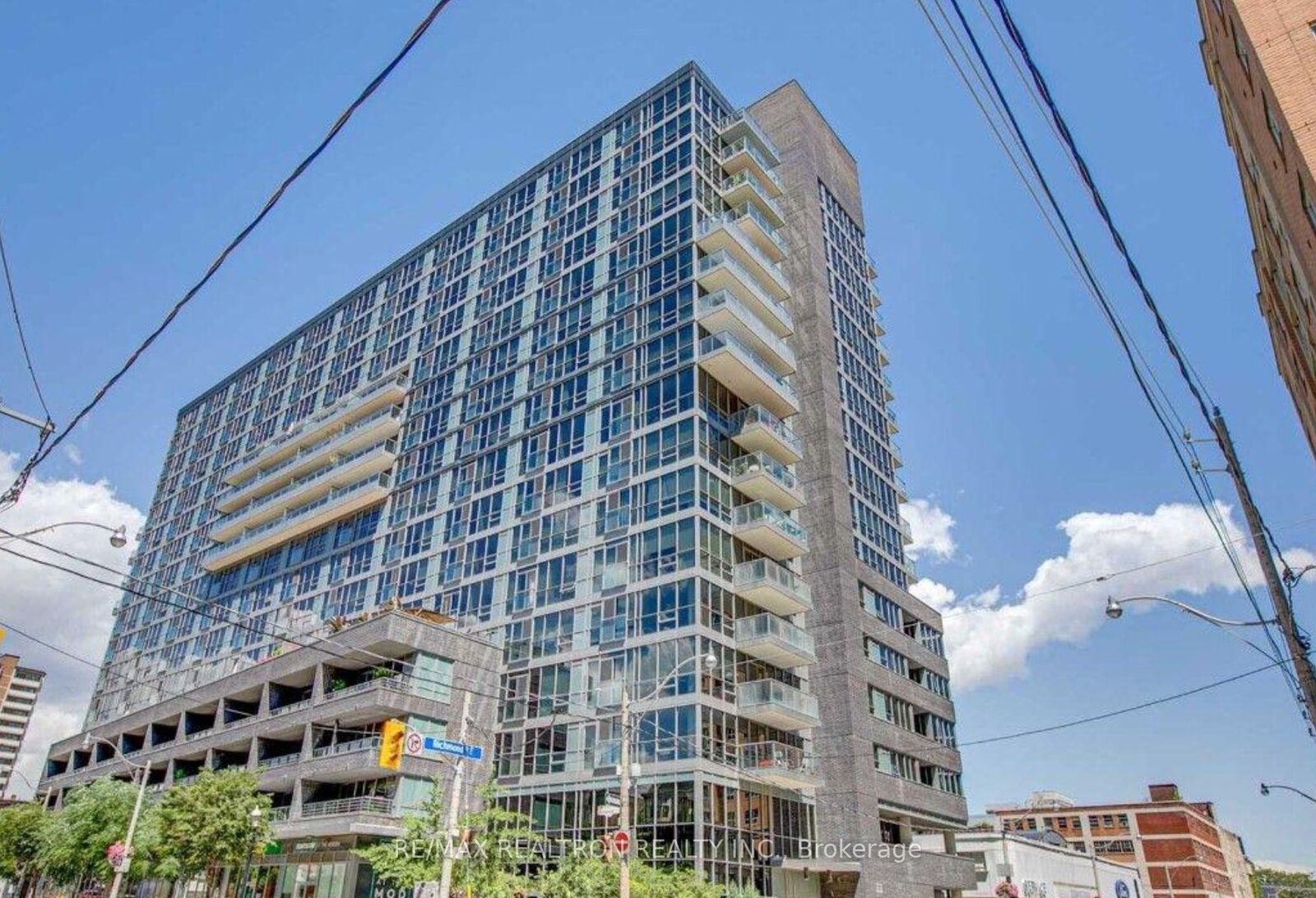 Property Photo: 320 Richmond Street E 1020 ON M5A 1P9