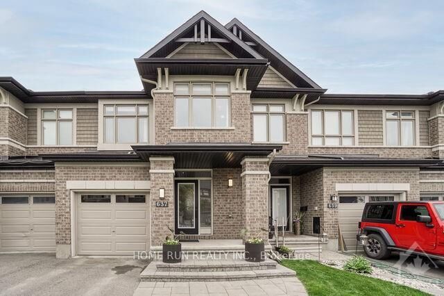Property Photo:  637 Tennant Way  ON K4M 0C7 