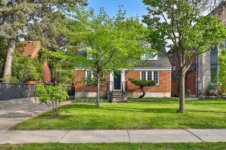 Property Photo: 81 Yorkview Drive ON M2R 1J9
