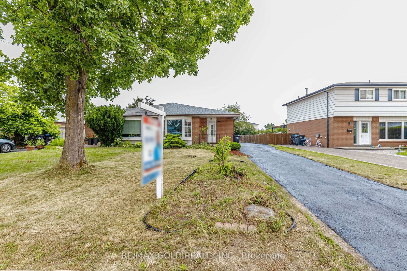 Property Photo:  14 Flamingo Crescent  ON L6T 2G5 