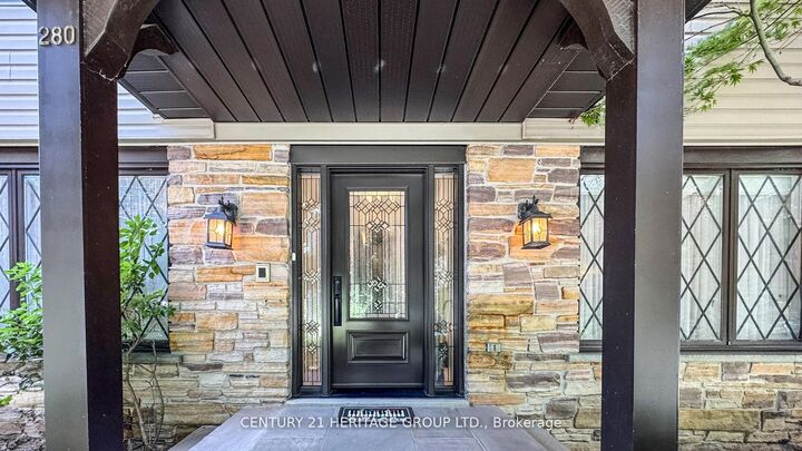 Photo de la propriété:  280 Henderson Avenue  ON L3T 2M2 