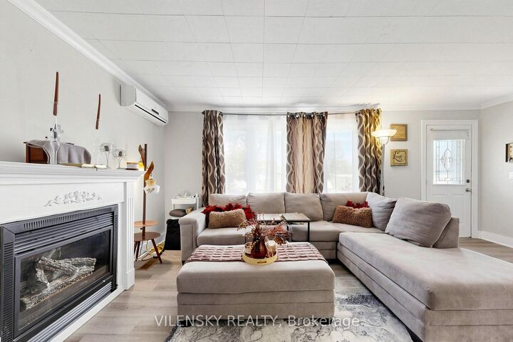 Property Photo: 541 High Street ON L3V 4X9