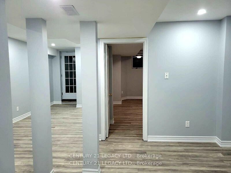 Property Photo: 21 Kilrea Way Lower Level ON L6X 0P9
