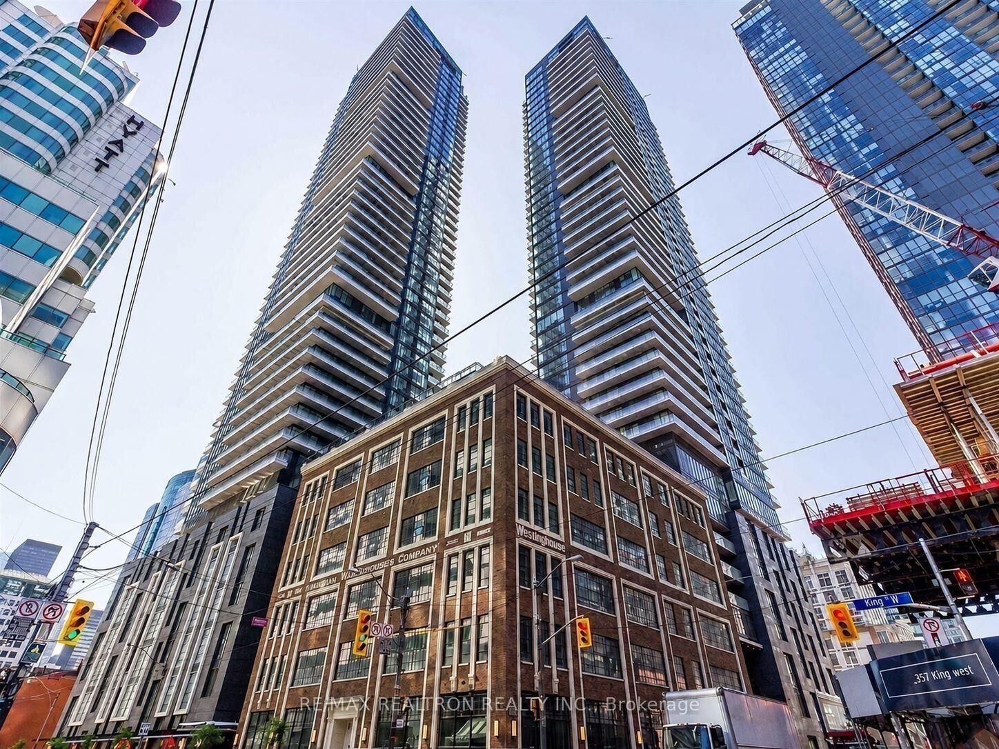 Property Photo: 125 Blue Jays Way 2711 ON M5V 1J6