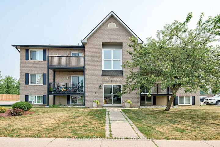 Property Photo: 50 Campbell Court 106 ON N5A 7T6