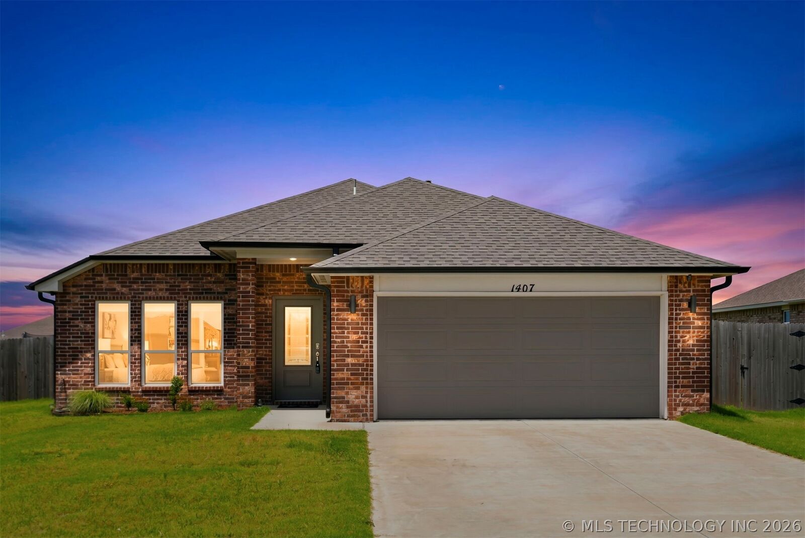 Property Photo: 1407 E 150 Street S OK 74033
