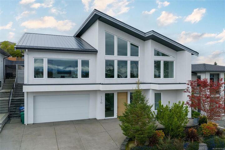 Property Photo:  156 Golden Oaks Cres  BC V9T 0K8 