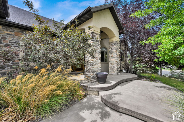 Property Photo: 14278 S Friendship Dr W UT 84096