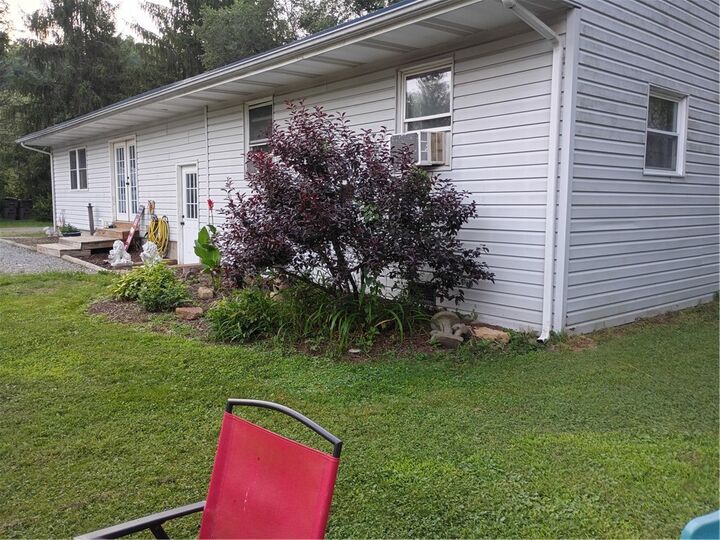 Property Photo: 415 Browns Hill Rd PA 16059