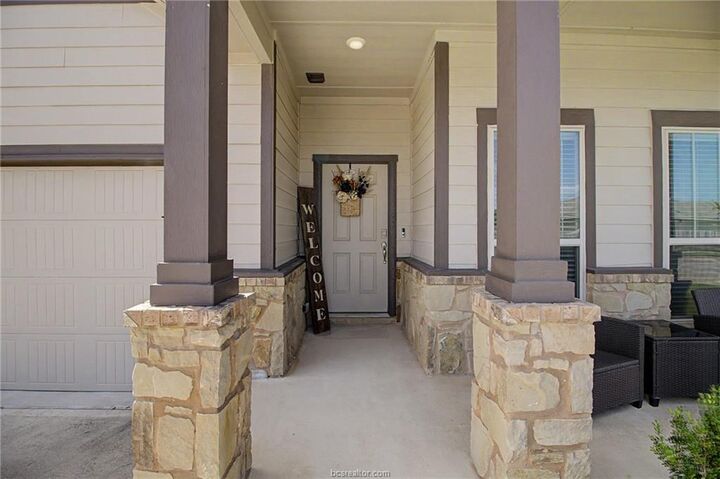 Property Photo: 5266 Montague Loop TX 77807