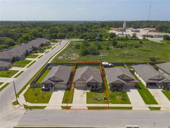 Property Photo:  5266 Montague Loop  TX 77807 