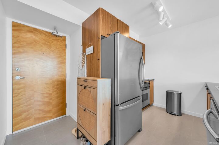 Property Photo: 1155 Seymour Street 1705 BC V6B 1K2