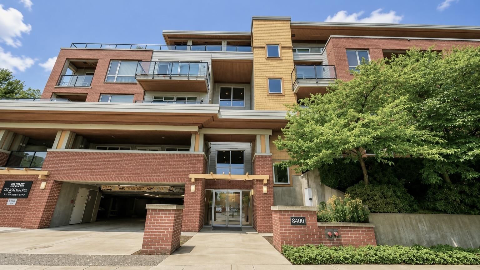 Property Photo: 8400 Anderson Road 208 BC V6Y 1S6