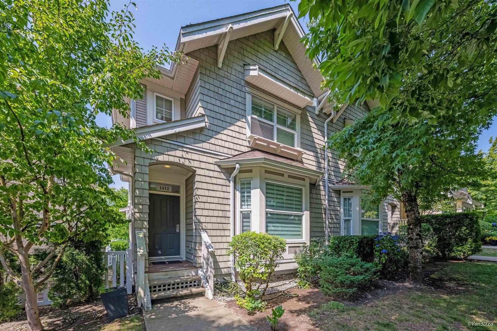 Property Photo: 1412 Marguerite Street BC V3E 0A7