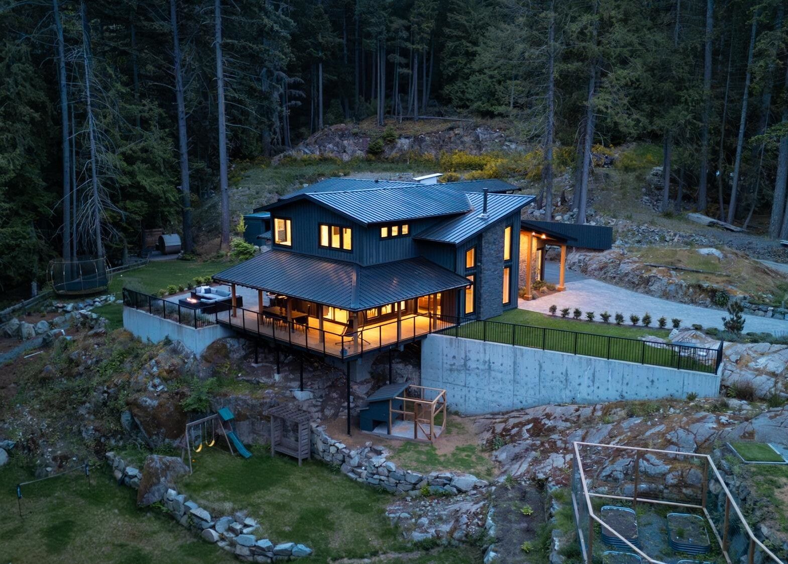 Property Photo: 1604 Joan Audrey Lane BC V0N 1G2