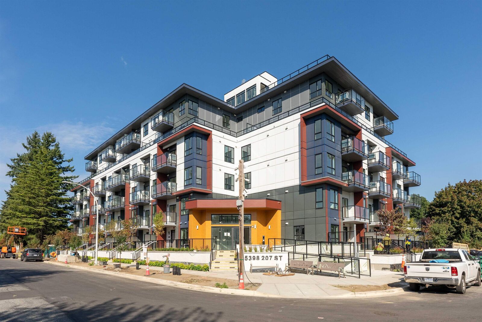 Property Photo: 5398 207 Street 604 BC V3A 2E6