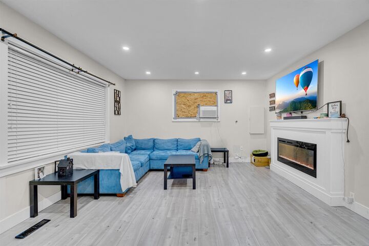 Property Photo: 17834 60 Avenue BC V3S 1V4