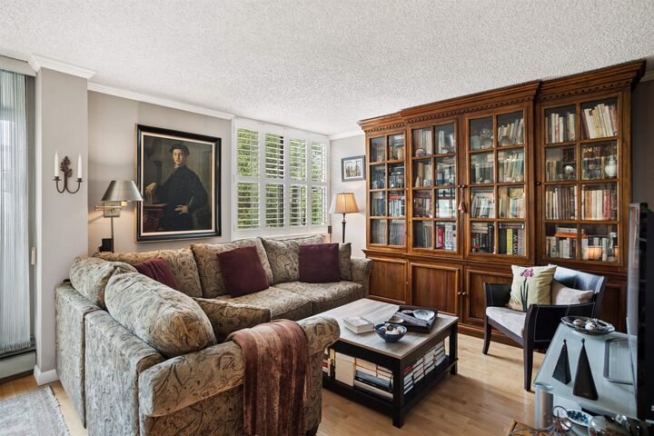 Property Photo: 1816 Haro Street 406 BC V6G 2Y7