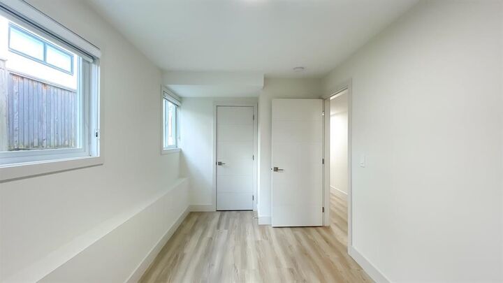 Property Photo: 15891 Pacific Avenue BC V4B 1S8