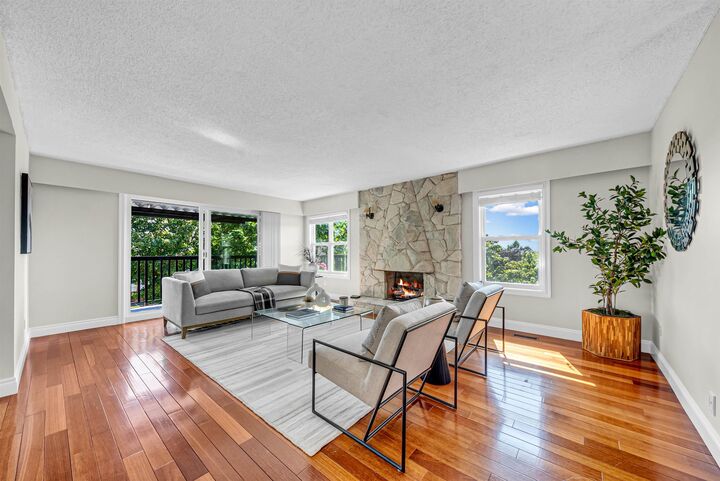 Property Photo: 7347 Queenston Court BC V5A 3M5