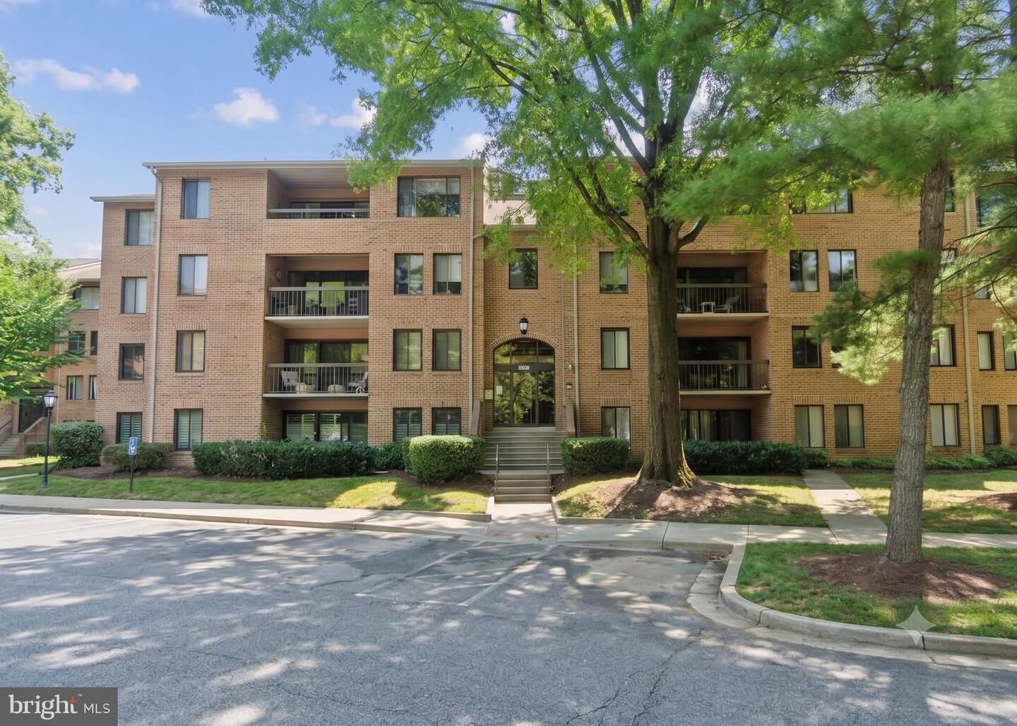 Property Photo: 5809 Edson 303 MD 20852