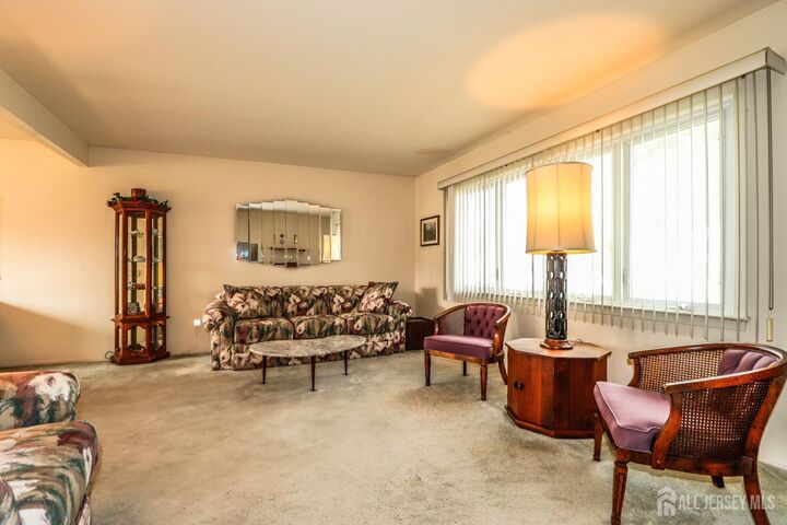 Property Photo:  5 Thelma Court  NJ 07067 