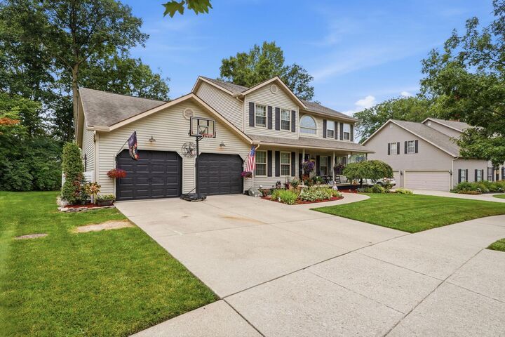Property Photo: 451 Maranatha Drive OH 43040
