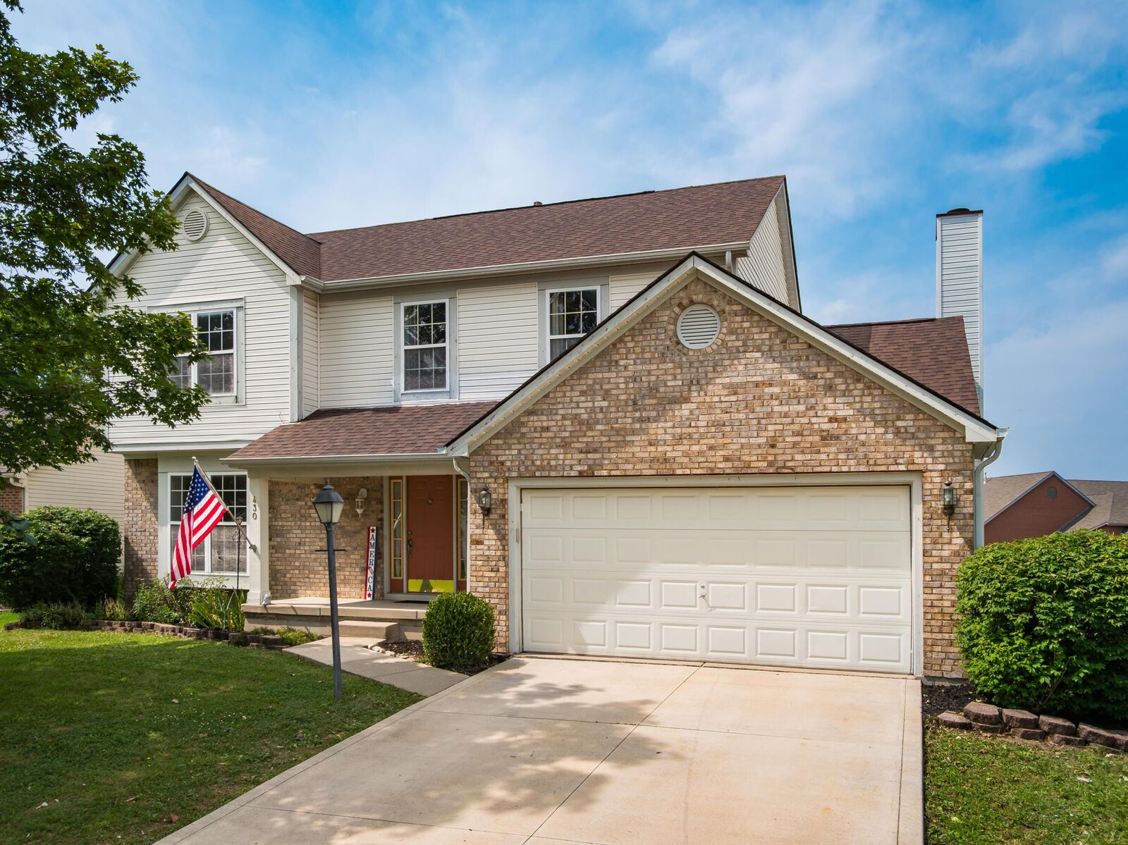 Property Photo:  430 Mill Wood Boulevard  OH 43040 