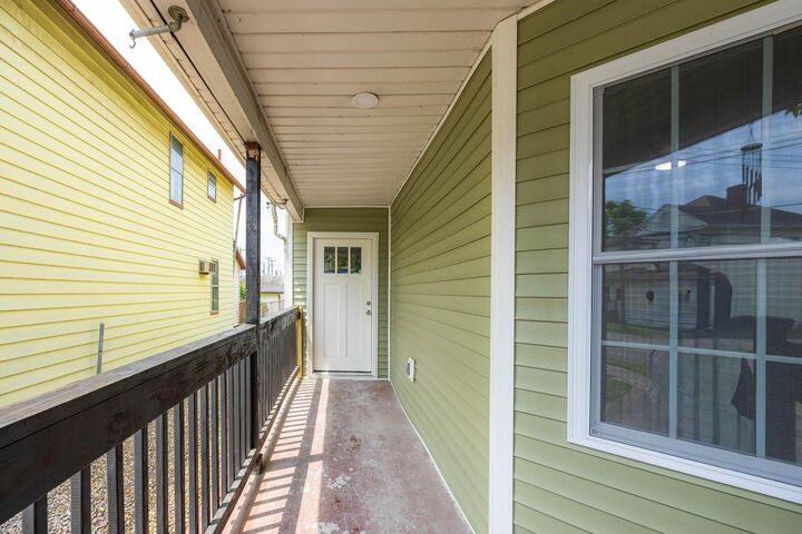 Property Photo:  21 Dewey Avenue  OH 43055 