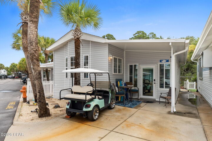 Property Photo: 77 Gulf Loop FL 32413