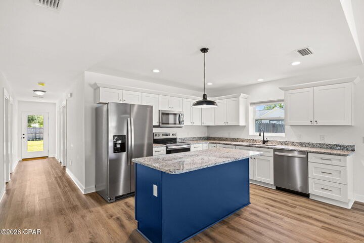 Property Photo: 721 Arrow Street FL 32404