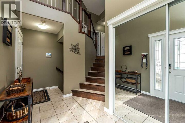 Property Photo:  7213 40 Street  AB T9V 2K4 