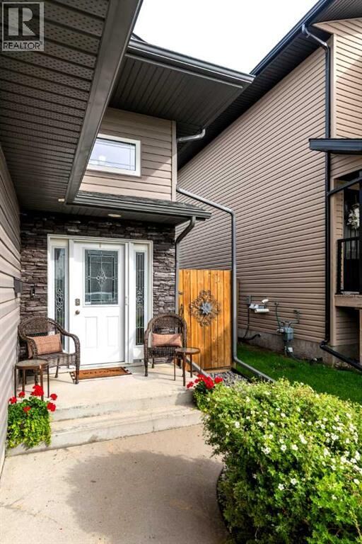 Property Photo:  7213 40 Street  AB T9V 2K4 